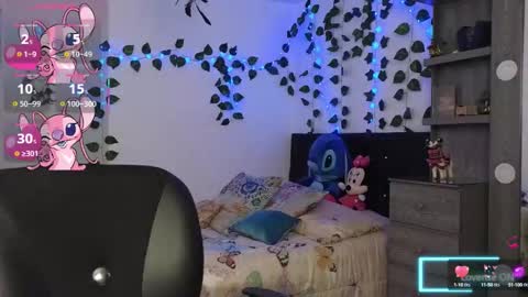 Snapshot of asenaesmee chatting on 10/16/25, 02:01 Asena online show from 10/16/25, 02:01