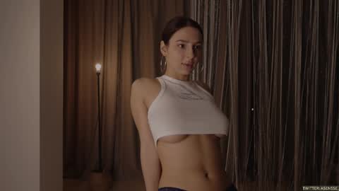 Snapshot of asensse chatting on 01/13/25, 07:31 Call me Ann online show from 01/13/25, 07:31