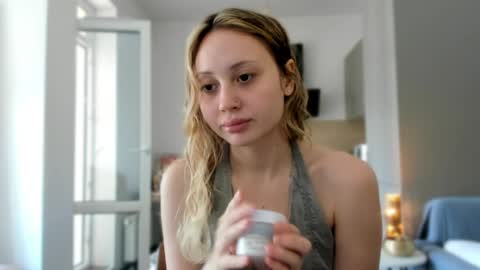 Ashley but u can call me Ash  im living with neighbor we just friends pls dont ask we not couple online show from 04/08/26, 10:26