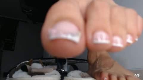 ashley online show from 02/15/25, 03:42