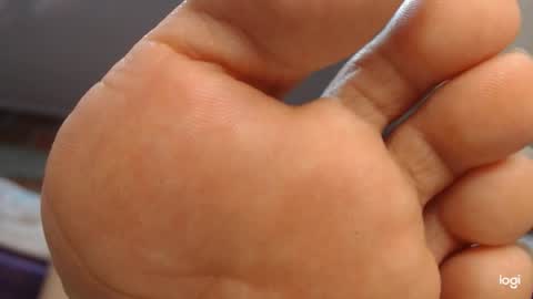 Snapshot of ash_nicefeet chatting on 03/30/26, 08:43 ashley online show from 03/30/26, 08:43