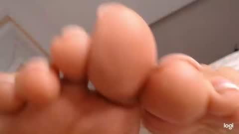 Snapshot of ash_nicefeet chatting on 07/20/26, 05:00 ashley online show from 07/20/26, 05:00