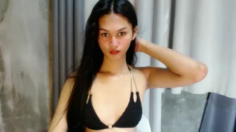 Snapshot of ash_sexdoll chatting on 01/05/25, 06:02 ASH online show from 01/05/25, 06:02