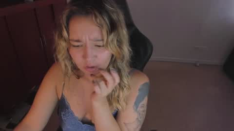 Snapshot of ash_smith1 chatting on 01/08/25, 09:55 ash_smith1 online show from 01/08/25, 09:55