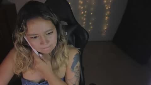 Snapshot of ash_smith1 chatting on 03/06/25, 11:53 ash_smith1 online show from 03/06/25, 11:53