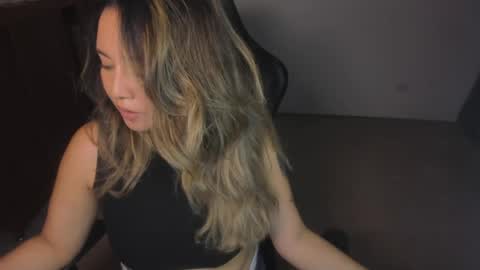 Snapshot of ash_smith1 chatting on 04/11/26, 01:54 ash_smith1 online show from 04/11/26, 01:54