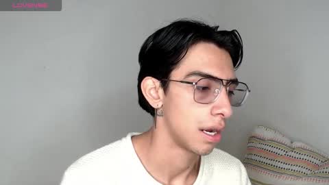 Snapshot of ash_v1 chatting on 12/02/25, 03:01 Ash online show from 12/02/25, 03:01