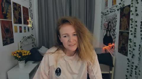  Asha  online show from 10/10/25, 09:36