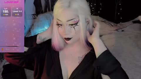 Sasha next stream December 4st  at  0000- 0030 am German time online show from 01/15/25, 11:08