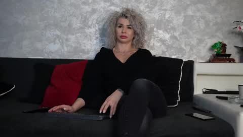 Asha online show from 02/18/26, 09:05