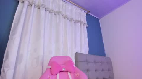Snapshot of ashanty_vera01 chatting on 05/17/26, 04:43 ashanty_vera01 online show from 05/17/26, 04:43