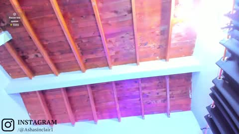 Snapshot of ashasinclair chatting on 01/17/25, 05:21 Asha online show from 01/17/25, 05:21