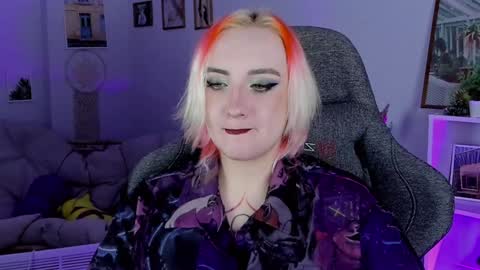 AshleyAshe  online show from 02/08/25, 08:21