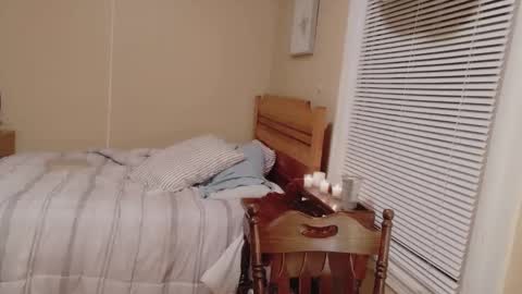 Ashelynn Grey online show from 10/10/25, 02:10