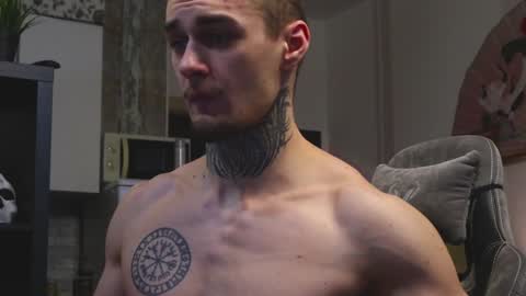 Snapshot of asher_88 chatting on 01/11/25, 10:40 Jerk Machine online show from 01/11/25, 10:40