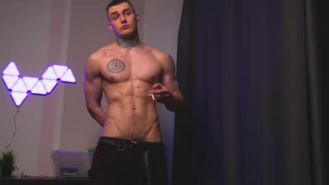 Snapshot of asher_88 chatting on 02/10/25, 10:42 Jerk Machine online show from 02/10/25, 10:42