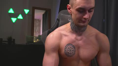 Snapshot of asher_88 chatting on 02/13/25, 12:11 Jerk Machine online show from 02/13/25, 12:11