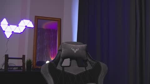 Snapshot of asher_88 chatting on 02/14/25, 08:52 Jerk Machine online show from 02/14/25, 08:52