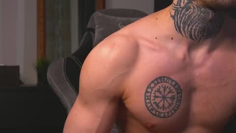 Snapshot of asher_88 chatting on 03/04/25, 05:34 Jerk Machine online show from 03/04/25, 05:34