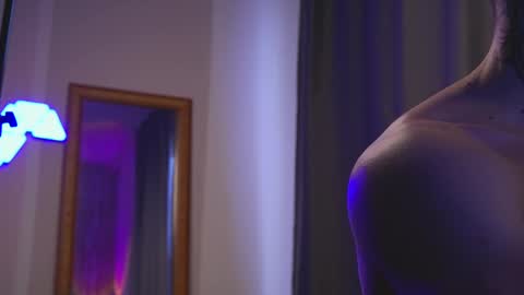 Snapshot of asher_88 chatting on 03/07/25, 08:02 Jerk Machine online show from 03/07/25, 08:02