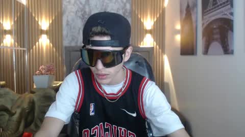 Snapshot of asher_costa chatting on 04/18/26, 10:54 Asher Costa online show from 04/18/26, 10:54