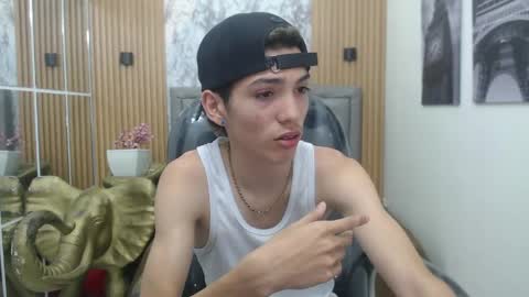 Snapshot of asher_costa chatting on 04/19/26, 09:50 Asher Costa online show from 04/19/26, 09:50