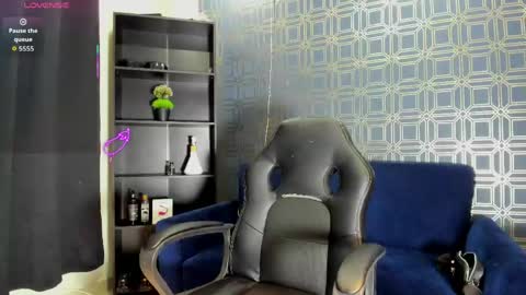 Snapshot of asher_lux chatting on 05/16/26, 07:45 Asher online show from 05/16/26, 07:45