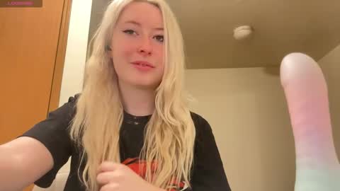 ash 3 online show from 01/10/26, 03:19