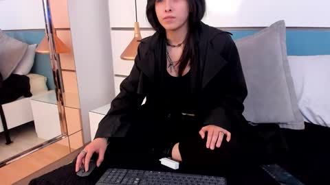 Snapshot of ashkoreh chatting on 11/08/25, 10:30 Ashkoreh online show from 11/08/25, 10:30