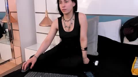 Snapshot of ashkoreh chatting on 11/28/25, 09:06 Ashkoreh online show from 11/28/25, 09:06