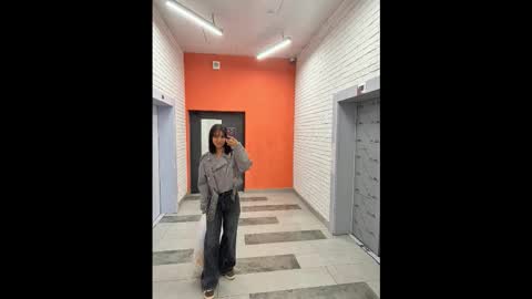 Astrid online show from 10/27/25, 04:11