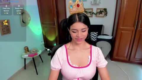 linda online show from 01/13/25, 01:17