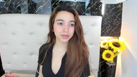 Snapshot of ashley_7777 chatting on 02/10/25, 02:59 ashley_7777 online show from 02/10/25, 02:59