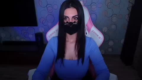 Snapshot of ashley__cooper__ chatting on 07/20/26, 02:26 Yasmina online show from 07/20/26, 02:26