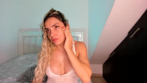 ashley_blair online show from 12/24/24, 12:00