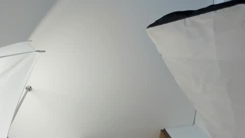 Ashley online show from 11/24/25, 03:06