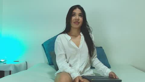 Snapshot of ashley_blazze chatting on 06/29/26, 11:43 Ashley Blazze online show from 06/29/26, 11:43