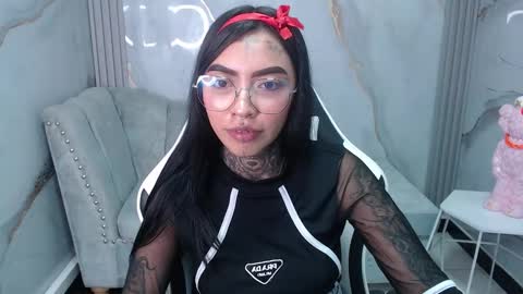 ashley_blum_v online show from 09/25/25, 10:24