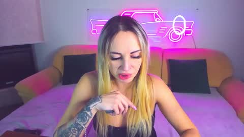 Alina online show from 01/05/25, 02:19