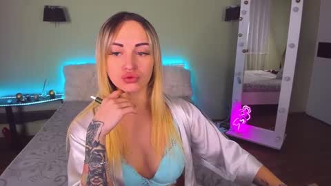 Alina online show from 01/27/25, 09:34