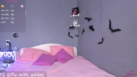ashley_fly online show from 10/30/25, 05:53