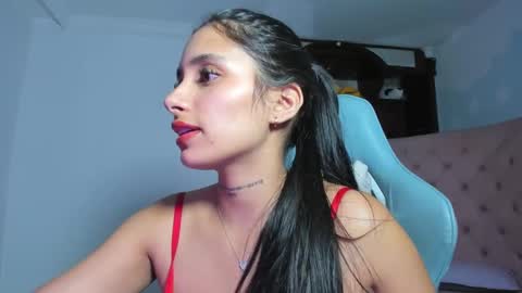 Snapshot of ashley_fresita chatting on 02/12/25, 08:49 ASHLEY online show from 02/12/25, 08:49