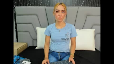 Snapshot of ashley_miller26 chatting on 06/01/26, 11:23 ashley_miller26 online show from 06/01/26, 11:23
