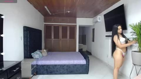 Snapshot of ashley_morgan_18 chatting on 03/05/25, 05:40 ashley online show from 03/05/25, 05:40