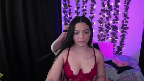 Snapshot of ashley_morgan_18 chatting on 09/11/25, 02:22 ashley online show from 09/11/25, 02:22