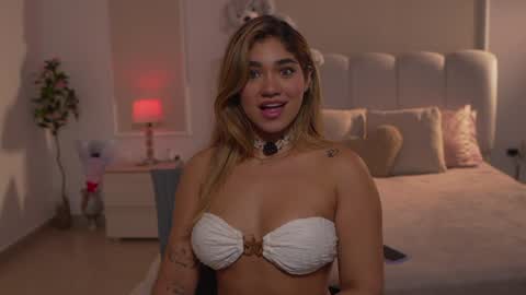 Snapshot of ashley_ospino chatting on 01/12/26, 12:49 Ashley online show from 01/12/26, 12:49