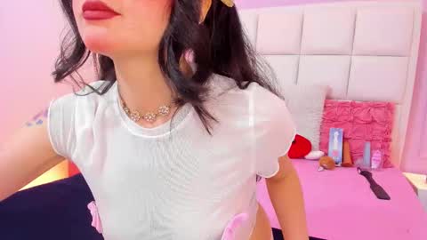 Snapshot of ashley_petit chatting on 02/17/26, 12:45 ashley_petit online show from 02/17/26, 12:45