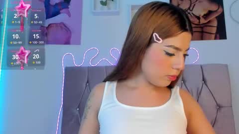 Snapshot of ashley_piinkk chatting on 09/09/25, 06:24 Ashley online show from 09/09/25, 06:24