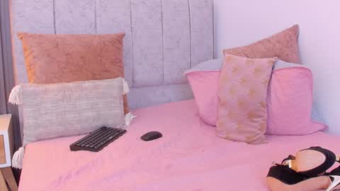 Camila online show from 02/09/25, 12:28