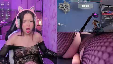 Snapshot of ashley_sa_ chatting on 11/06/25, 05:08 Ashley online show from 11/06/25, 05:08